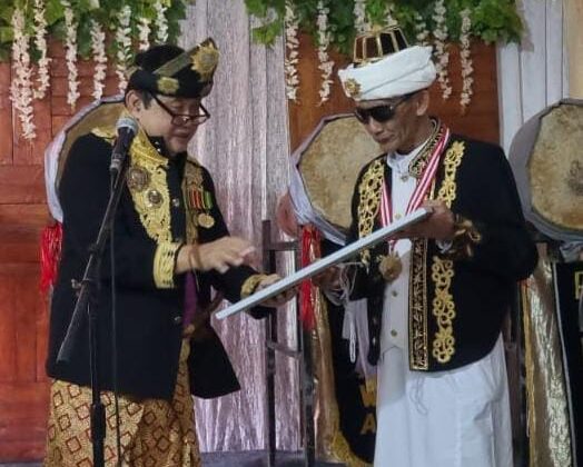 KRM Syarif Abdullah Raih Golden Achievement Culture Award dari MURTHI