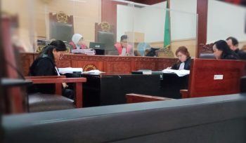 Sidang pembacaan pledoi dari terdakwa Kurniani.