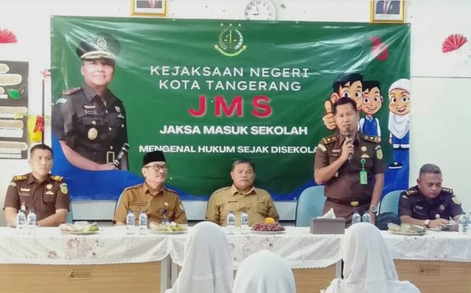 
					Kejari Kota Tangerang Gelar JMS dan Sosialisasi Cegah Bullying