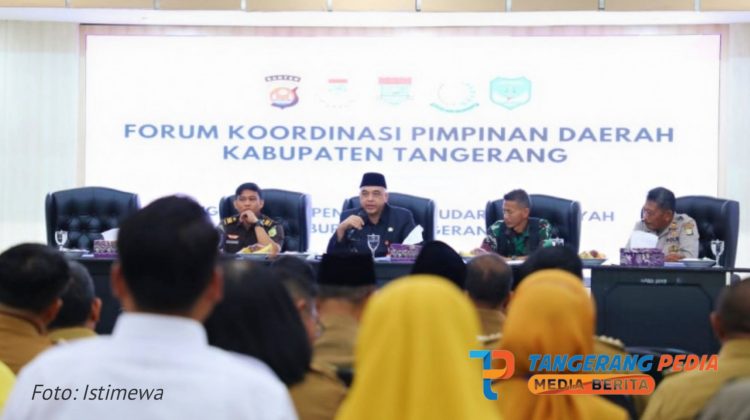 Bupati Zaki Minta Para Camat Pantau Pembakaran Sampah