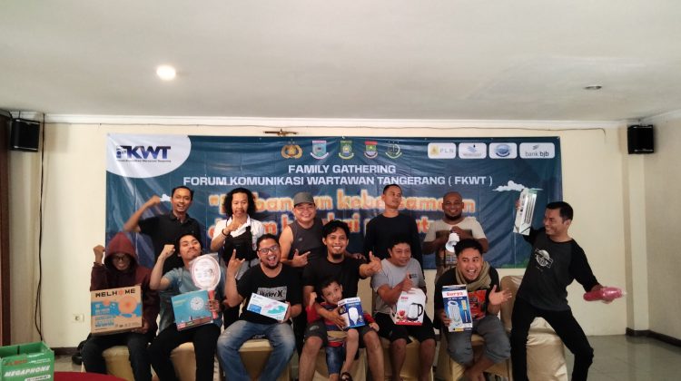 Bangun Kebersamaan dan Persatuan, FKWT Gelar Family Gathering