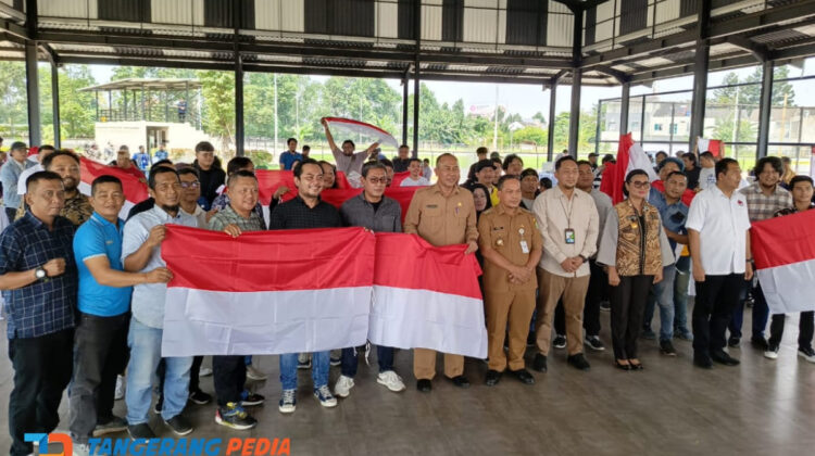 Sesi foto acara sosialisasi P4GN dengan awak media (foto : M. Rendi Saputra Tangerangpedia.com)