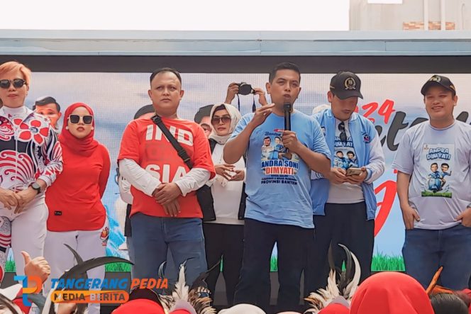 Andra Soni dalam acara Senam Sehat Gembira (foto : Rendi Bule Tangerangpedia.com )