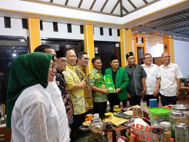
PPP Resmi Usung Sachrudin dan Maryono Hasan di Pemilukada 2024 Kota Tangerang