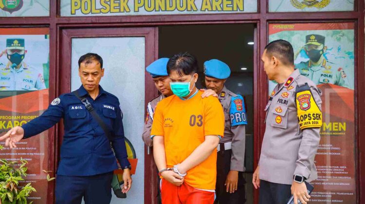 Tersangka DDR di Polsek Pondok Aren (foto :ist)