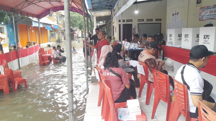 Salah satu TPS di Kota Tangerang yang mengalami kebanjiran pada Pilpres 14 Februari 2024 lalu
