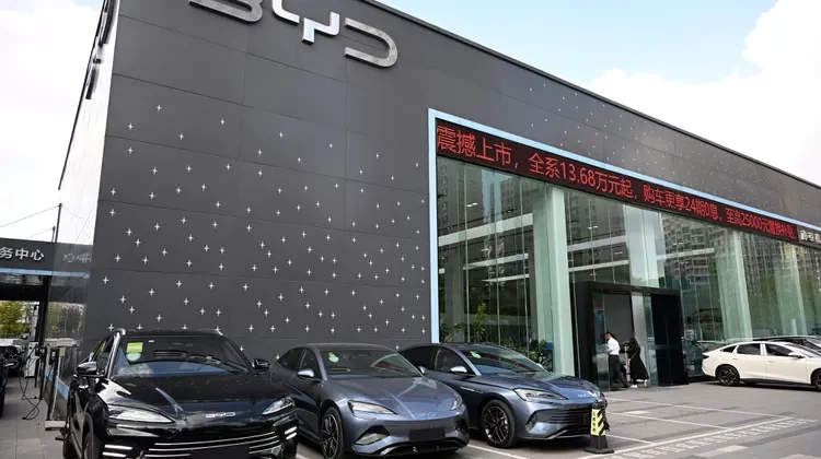 Mobil Listrik BYD (foto : istimewa/investopedia/gety image)