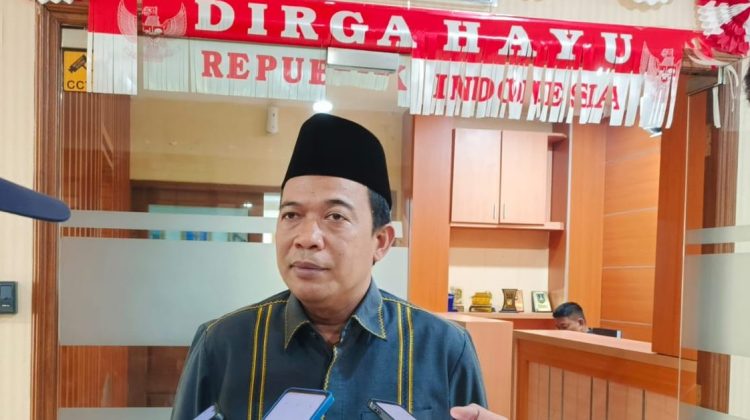 Ketua DPRD Tangerang Rusdi Alam