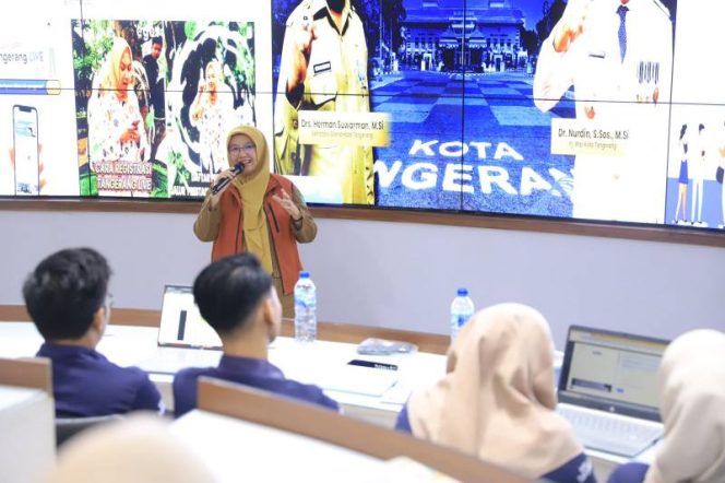 
					Pemaparan SPBE Versi 2 oleh Kepala Dinas Komunikasi dan Informatika (Diskominfo) Kota Tangerang, Indri Astuti. (Foto :ist)