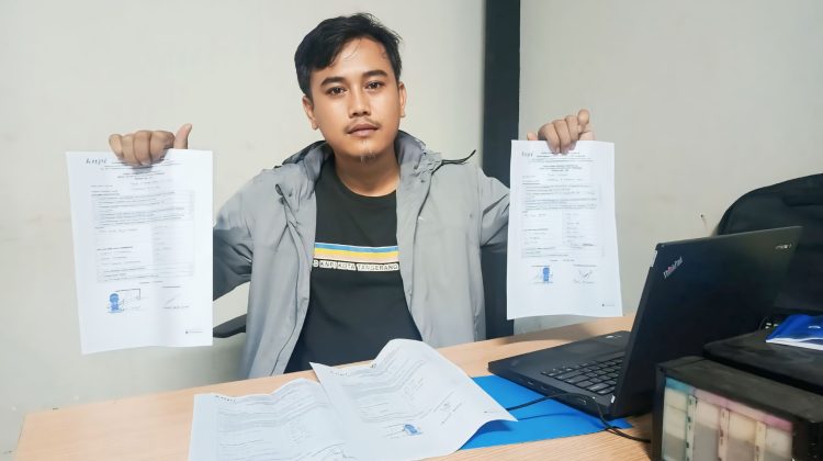 Ryan Erlangga Salah Satu Bacalon dalam penyampaian Mosi Tidak Percaya Terhadap Panitia SC (foto : ist)