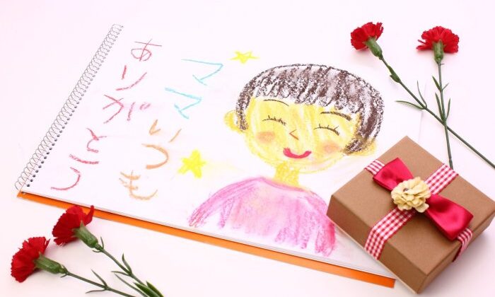 Ucapan Hari Ibu Bahasa Jawa Penuh Kasih Sayang