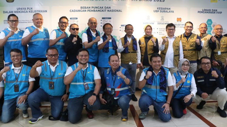 Kunjungan ke UBP Suralaya, Bahlil: Pasokan Listrik Libur Nataru Aman