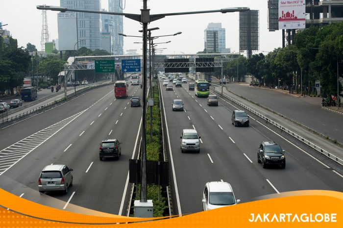 Dampak ganjil genap Jakarta terhadap kemacetan lalu lintas di jam sibuk