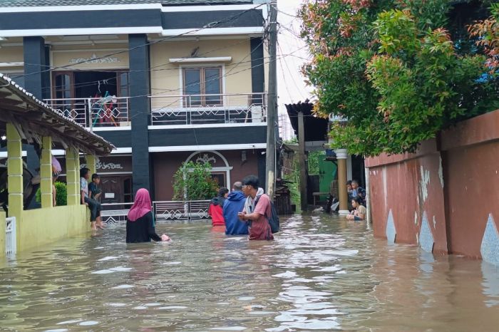 Bencana banjir bandang tangerang