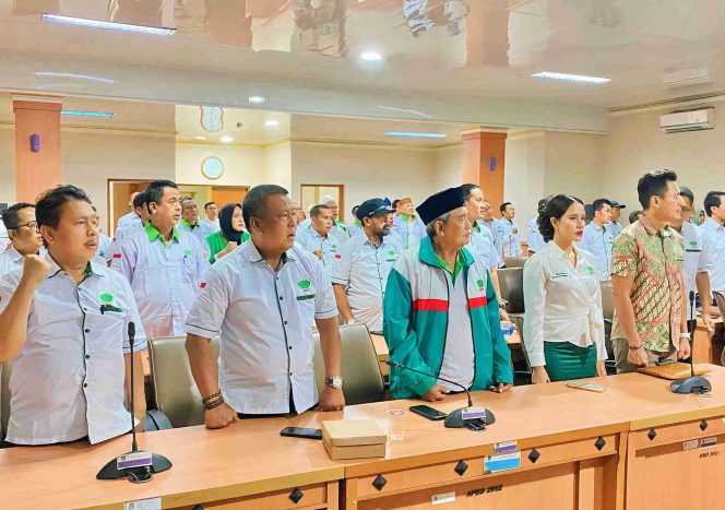 
					Ir. H. Asep Jatnika Sutrisno, M.M terpilih secara aklamasi menjadi Ketua DPD HKTI Provinsi Banten periode tahun 2025 – 2030  (foto : ist)