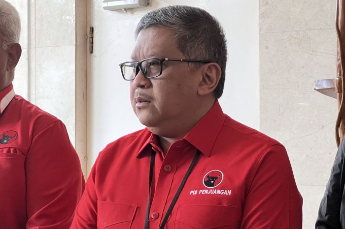 Profil dan kontroversi Effendi Simbolon lengkap