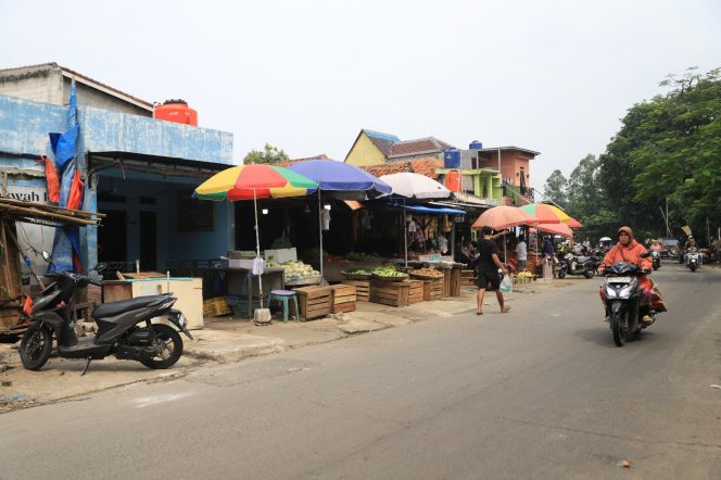 
					Urai Kemacetan Jalur Kali Sipon, Pemkot Tangerang Berlakukan Sistem One Way