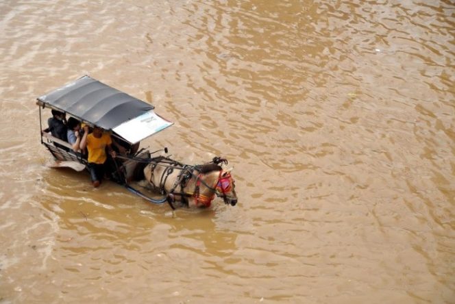 
					Pasar Anyar Tangerang Banjir Dampak dan Penanggulangannya