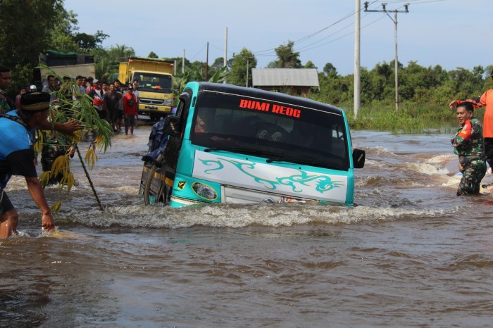 Banjir tangerang selatan