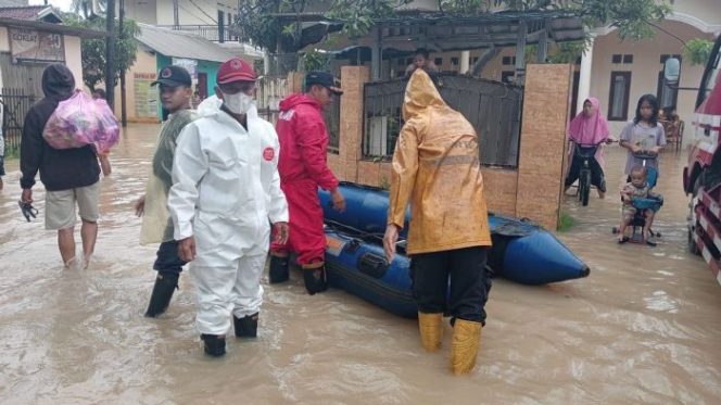 
					Apakah Tangerang Terkena Banjir?  Sebuah Tinjauan