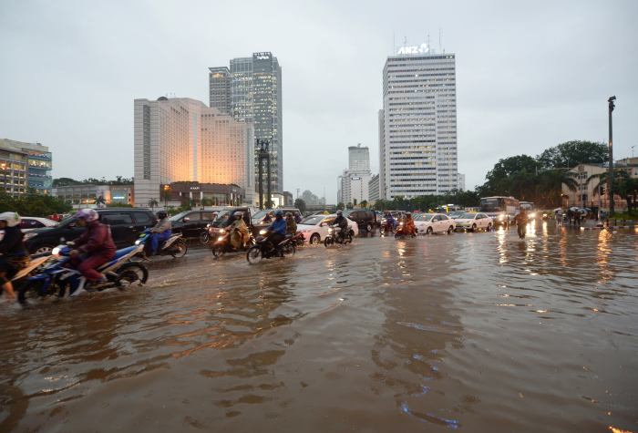 Banjir di sukamulya tangerang