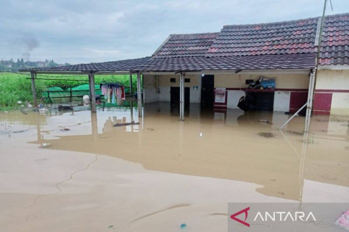 Walikota tangerang banjir