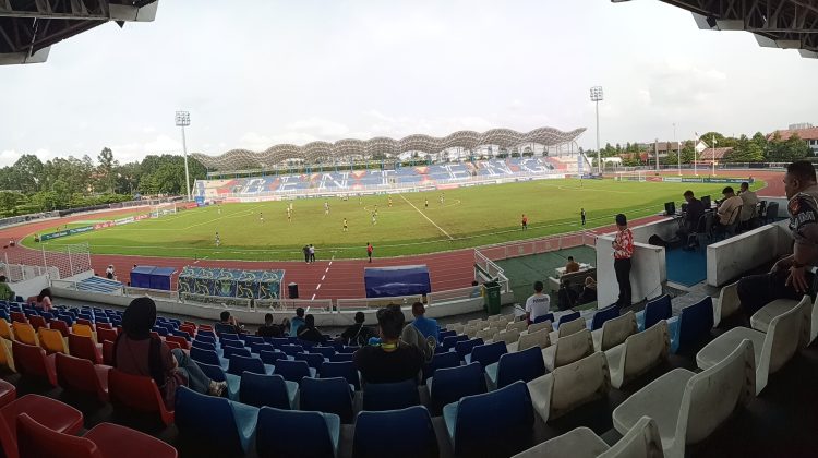 Pertandingan Persikota Tangerang imbang 3:3 melawan Nusantara United FC (foto : tangerangpedia.com)
