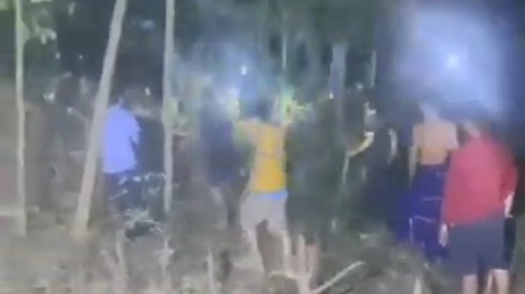 Aksi Warga Tigaraksa Buru Pocong Jadi jadian Viral