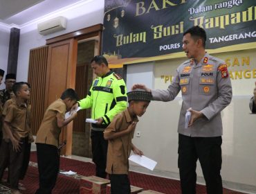 Kapolres Metro Tangerang Kota, Kombes Pol Zain Dwi Nugroho mengunjungi Yayasan Putra Asih Tangerang (Yapata) (foto: ist)