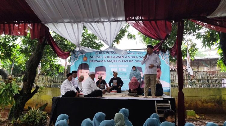 Buka Puasa Bareng Relawan, Majelis Taklim Gemira Bagikan 2500 Bingkisan Lebaran