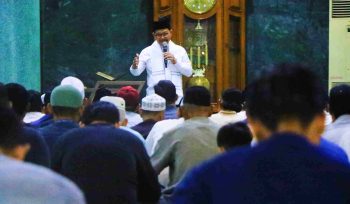 Wali Kota Tangerang H. Sachrudin dalam ceramah singkat di Masjid Raya Al Azhom (foto: ist)