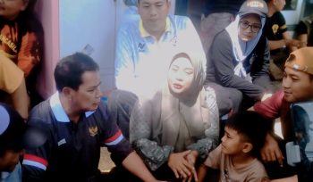 Bupati Tangerang, Moch. Maesyal Rasyid bersama Masyarakat 