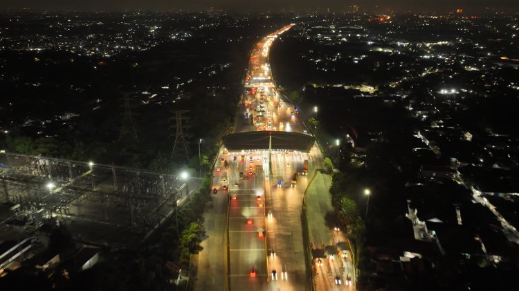 Ilustrasi Jalan Tol Tangerang - Merak