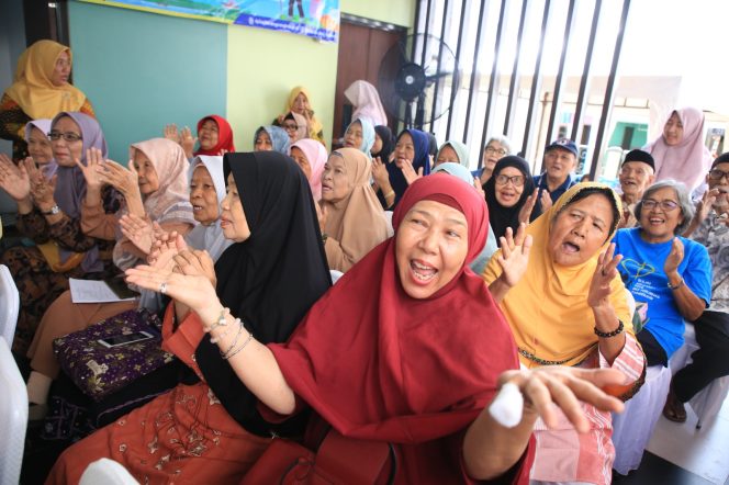 Suasana di Sekolah Lansia Kota Tangerang (foto:ist)