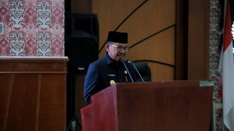 Wali Kota Sachrudindalam Rapat Paripurna di Gedung DPRD Terkait Tindaklanjut LKPJ 2024 (Foto: Ist)