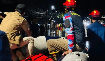 BPBD Kota Tangerang Lakukan Pembersihan (foto:ist)