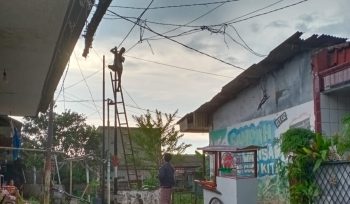 Semrawut Kabel Listrik Kota Tangerang