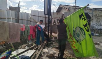 Penertiban Bendera Ormas Oleh Petugas (foto:ist)