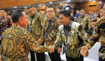 Walikota dan Wakil Walikota Tangerang Sachrudin-Maryono Raih Penghargaan