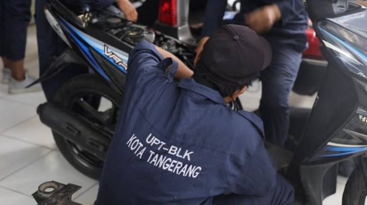 Dinas Ketenagakerjaan Kota Tangerang buka pelatihan gratis tune up motor (foto: ist)