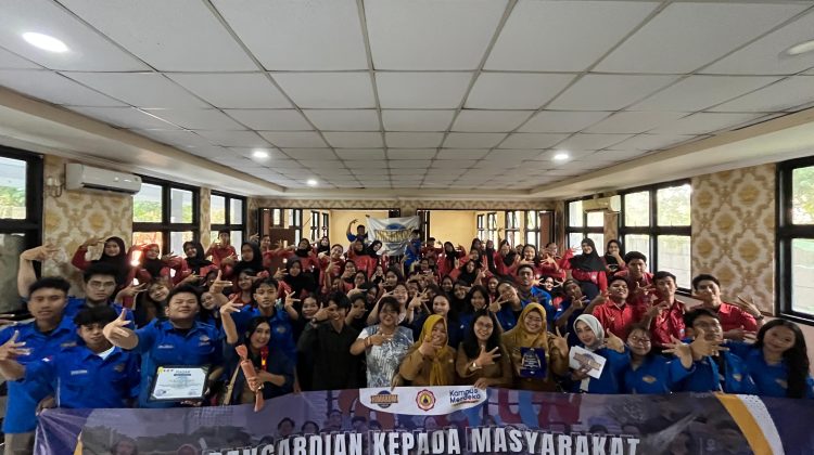 Dorong Kreativitas Digital Anak Muda, HIMAKOM UBD Gelar PKM di 3 Sekolah Tangerang