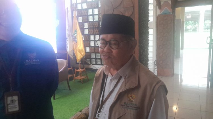 Ketua Baznas Kota Tangerang, KH Aslie Elhusyairy