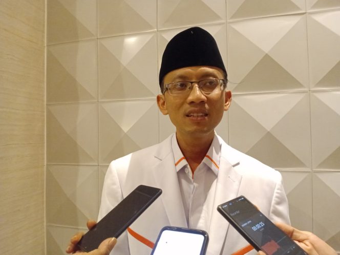 
					Sekretaris DPW PKS Banten, Arief Wibowo