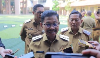 Wali Kota Tangerang Sachrudin saat di minta Keterangan Tentang Tunjangan DPRD (foto: ist)