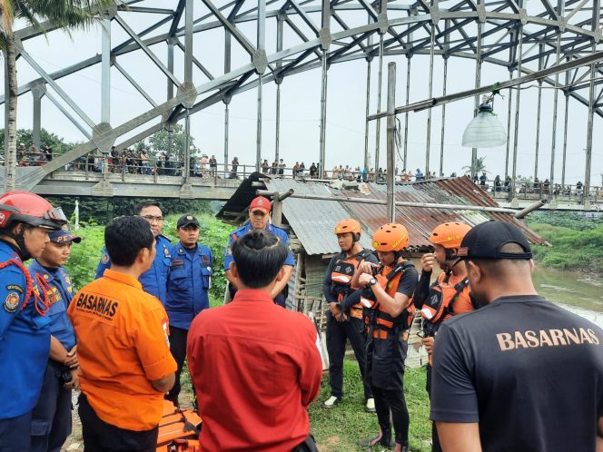 
Terpeleset Saat Mancing, Seorang Remaja Tenggelam di Kali Cisadane