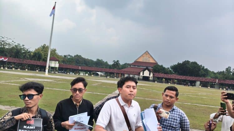 Mahasiswa demo di DPRD Kabupaten Tangerang (foto: ist)