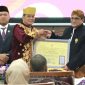 Perusahaan Umum Daerah Air Minum Tirta Kerta Raharja ( Perumdam TKR ) menerima penghargaan sebagai BUMD Berkinerja Terbaik Nasional (foto:ist)