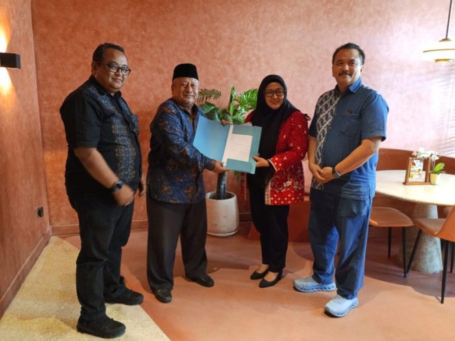 Wakil Bupati Intan Nurul Hikmah bersama Tim Penjaringan KORMI Kabupaten Tangerang (foto:ist)