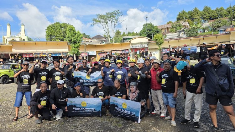 Media gathering DPRD Kota Tangerang 2025 situ Cileunca Bandung, di bersamai Wali
Kota Tangerang