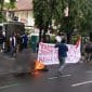 Aksi demo di depan kantor Pengadilan Negeri (PN) Tangerang (foto:ist)